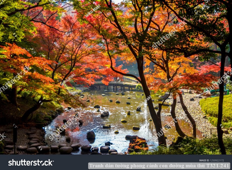 Tranh dán tường phong cảnh con đường mùa thu T321-241